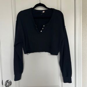 Pacsun, distressed, charcoal, cropped, crew neck